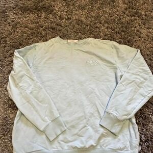 Light blue Fila crewneck sweatshirt #fila‎ #crewneck
